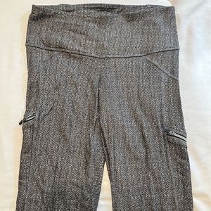 Athleta Black and White Legging